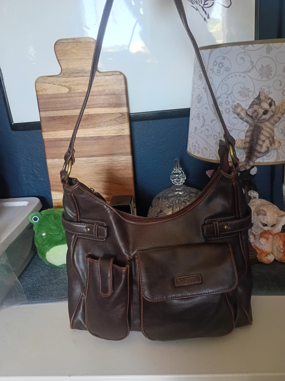 Womens Leather Shoulder Bag in Dark Brown